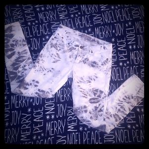 R&R  Jeans